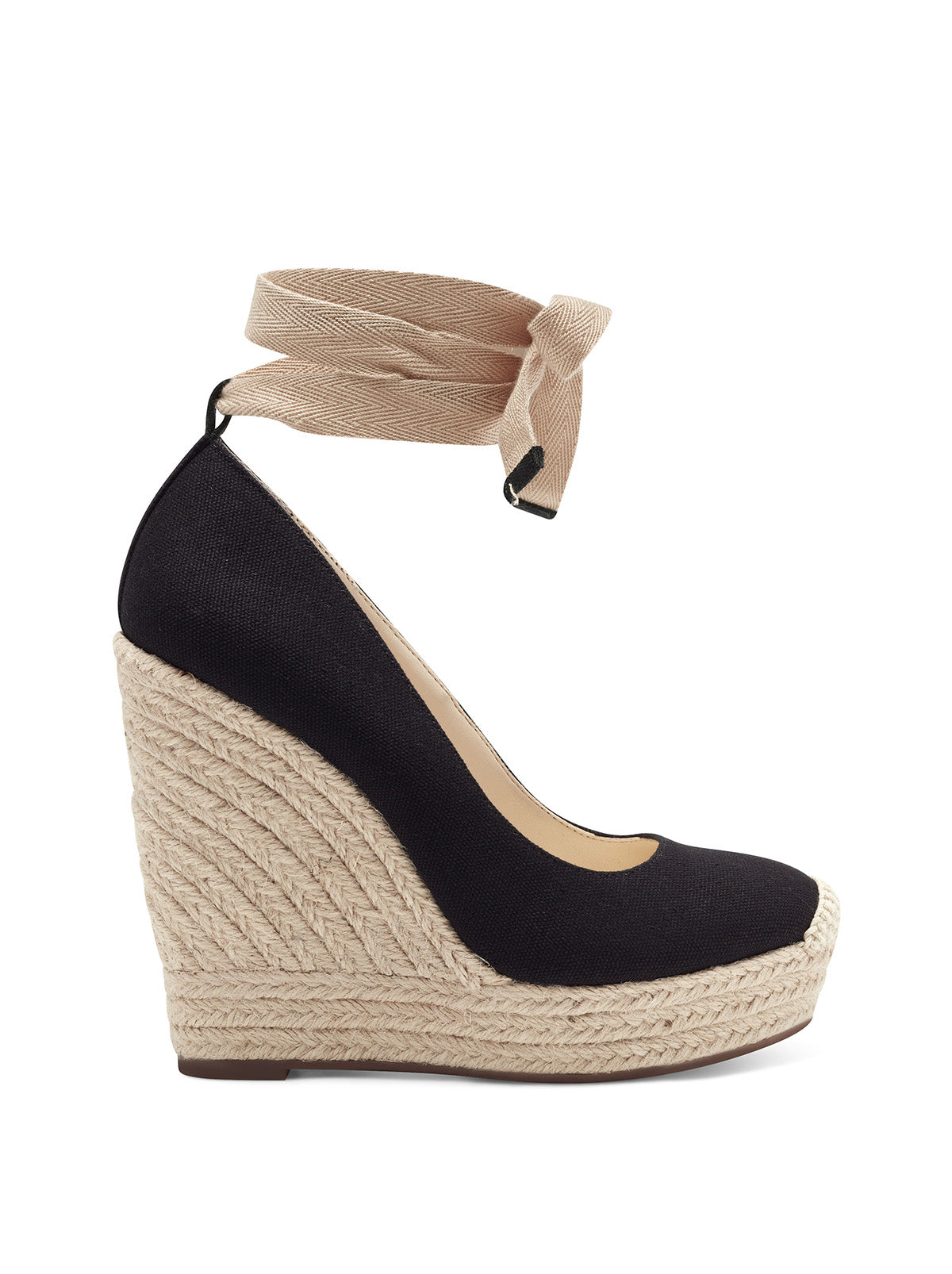 Jessica Simpson Women Zexie Platform Wedge in Black