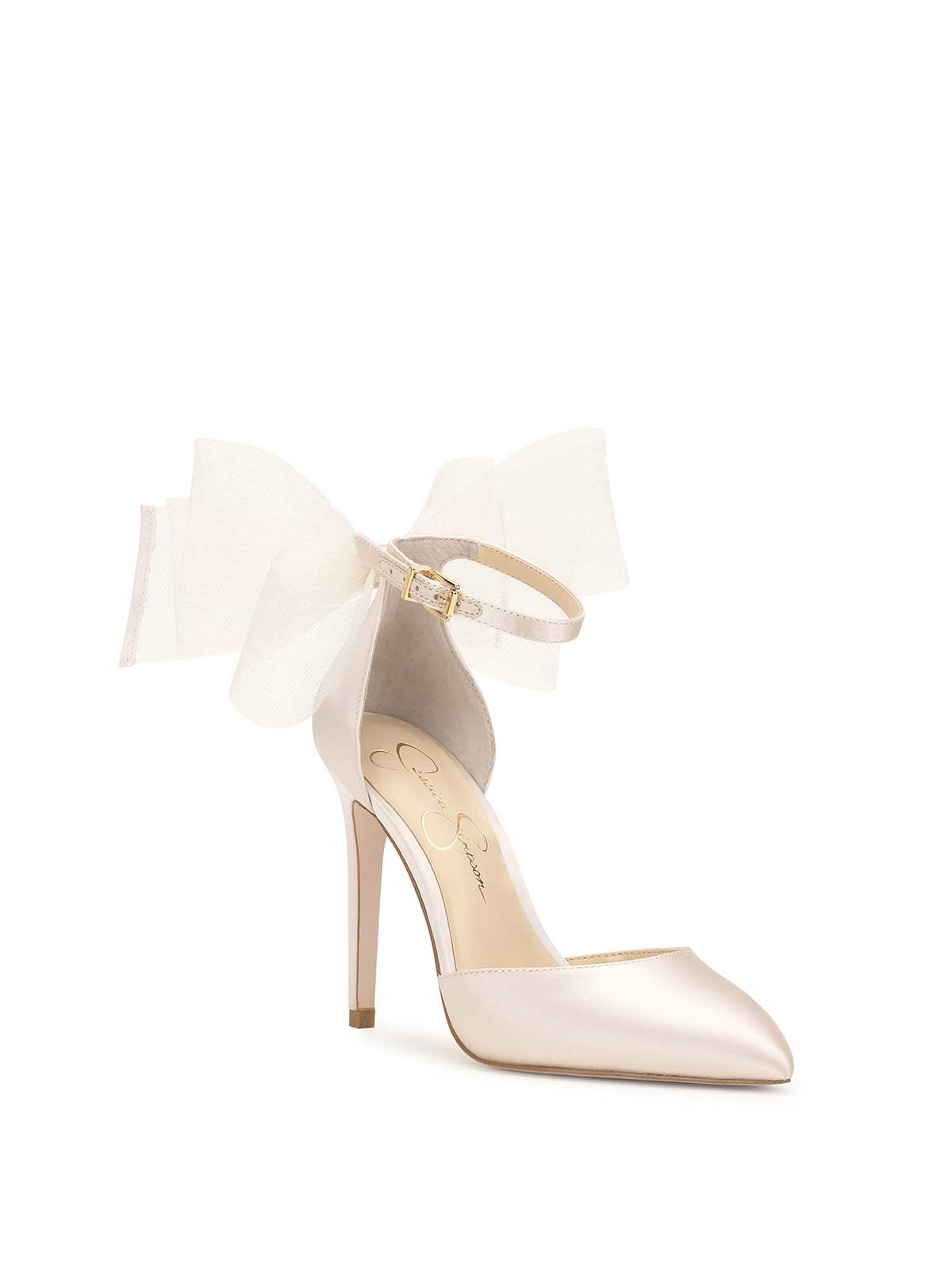 Jessica Simpson Women Phindies Pump in Off White