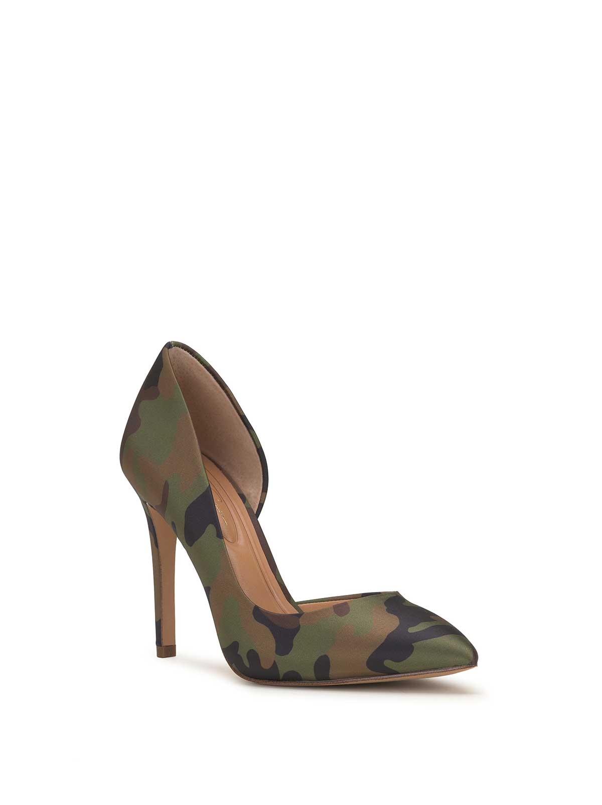 Jessica Simpson Women Prizma D'Orsay Pump in Forest Camo