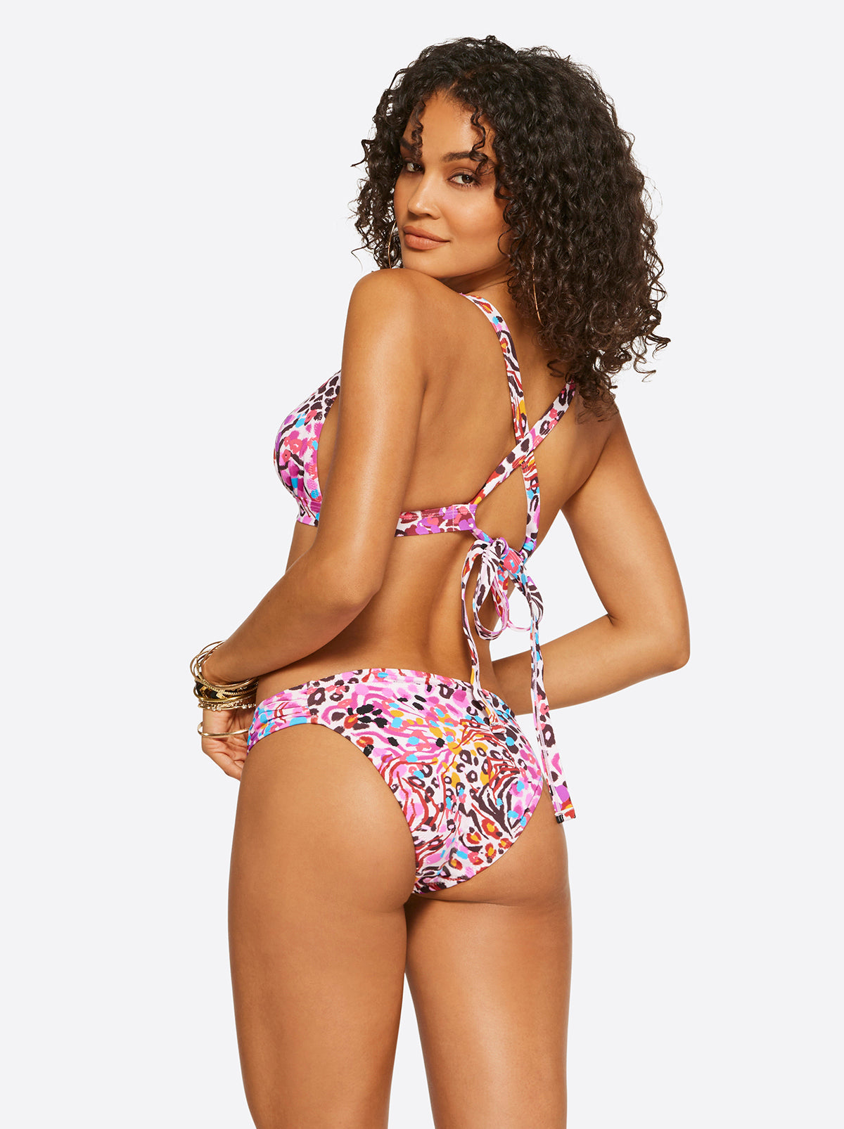 Jessica Simpson Women French Exit Full Support Triangle Bra in Pink Multi