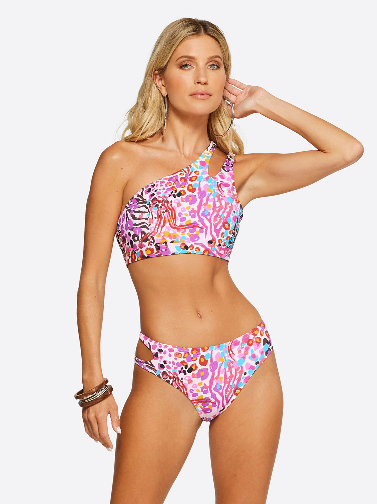 Jessica Simpson Women French Exit One Shoulder Top in Pink Multi