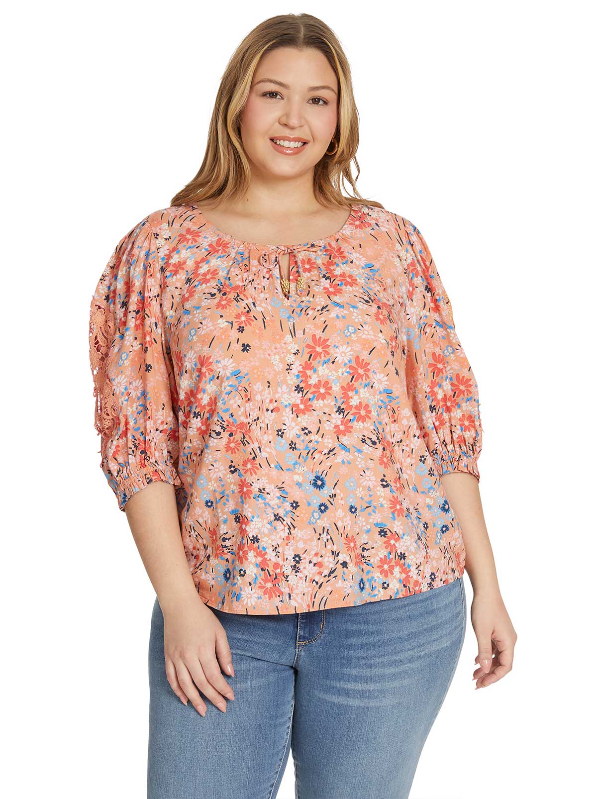 Jessica Simpson Women Sibyl Top in Blooming Pastures