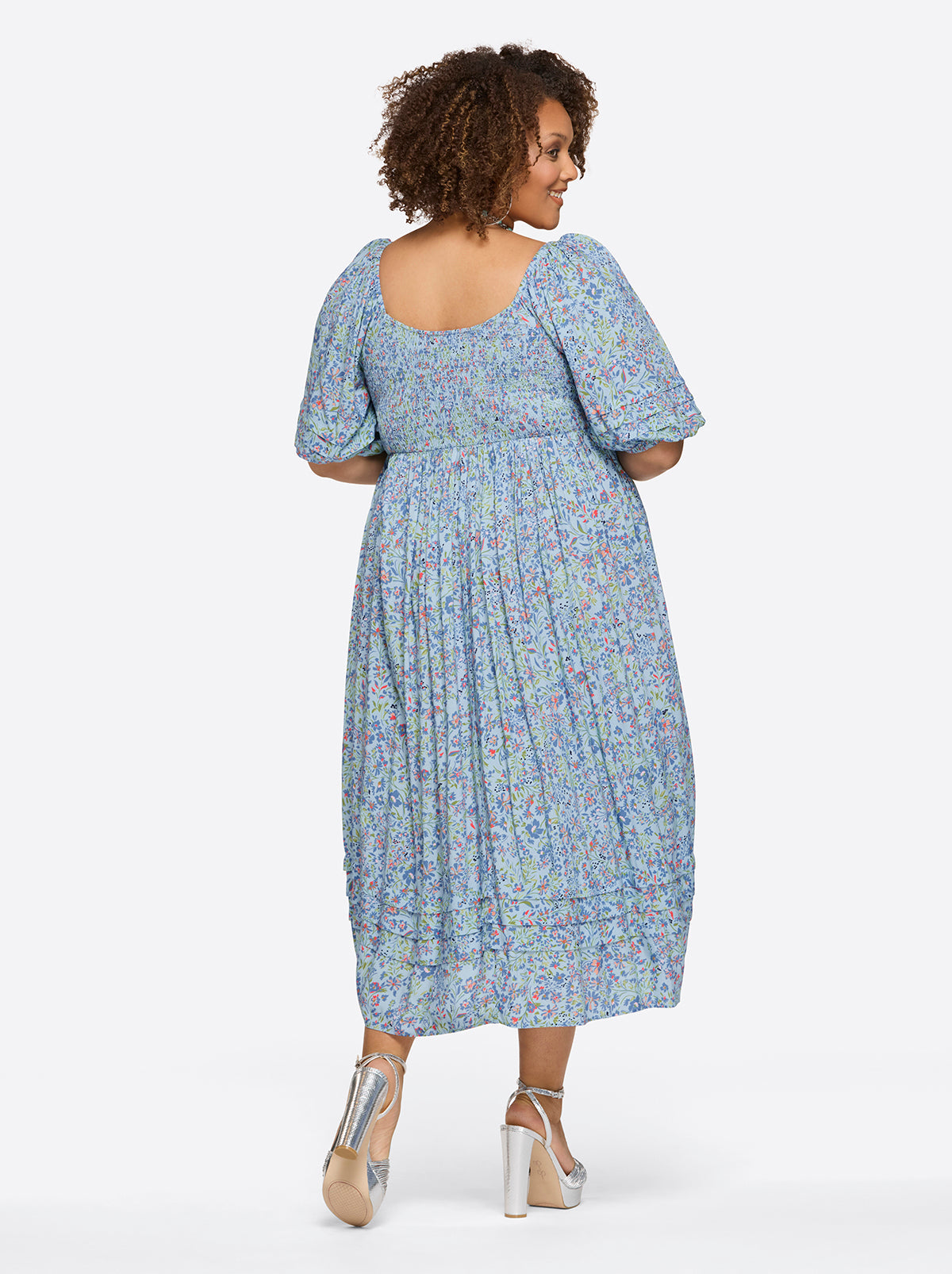 Jessica Simpson Women Simona Dress in Decorative Blossoms