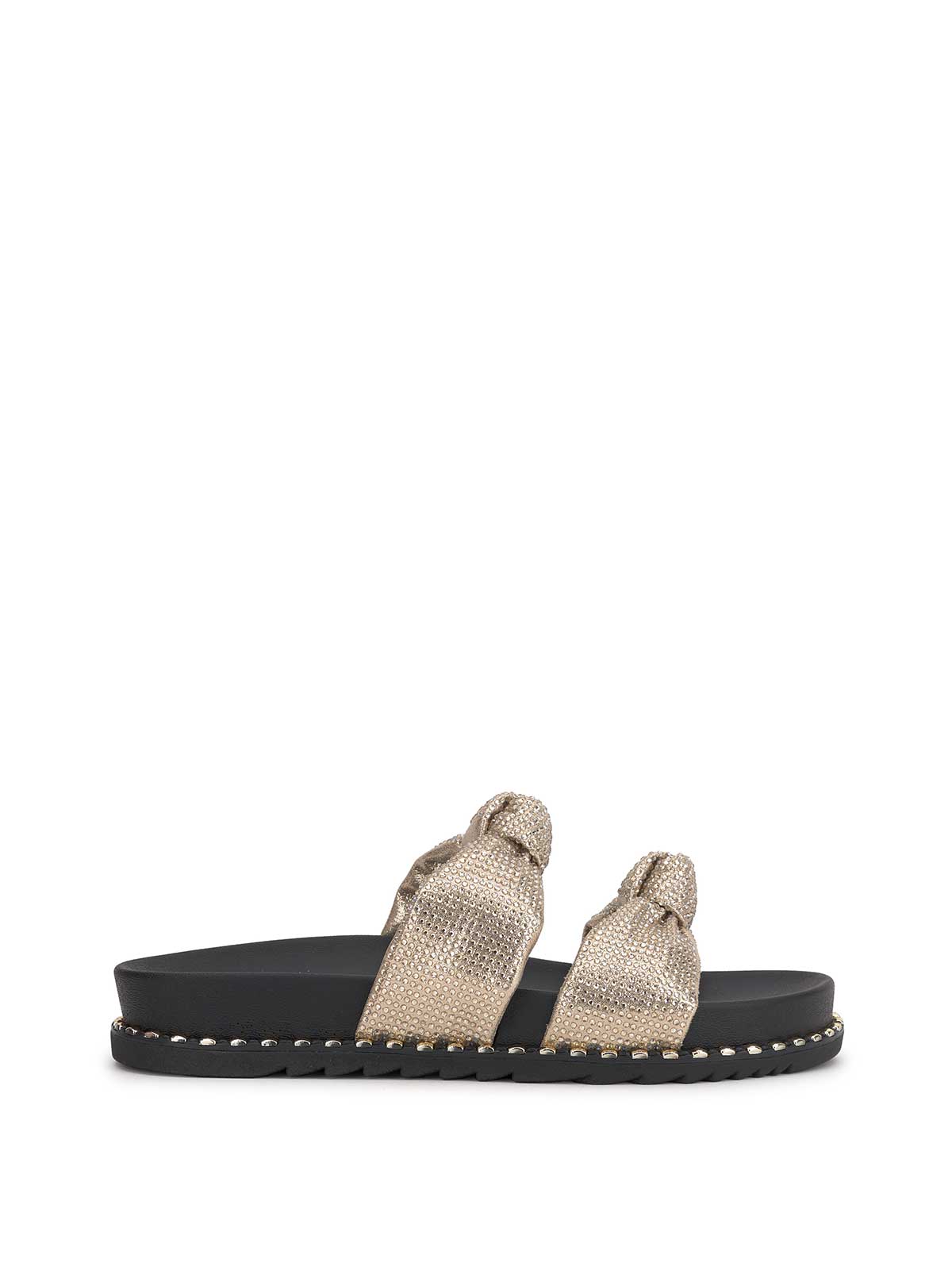 Jessica Simpson Women Caralyna Flat Sandal in Champagne
