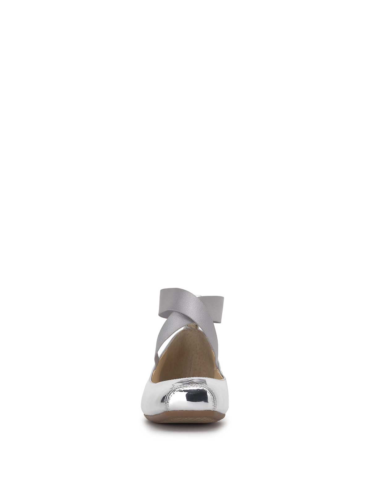 Jessica Simpson Women Mandalaye Ballet Flat in Silver