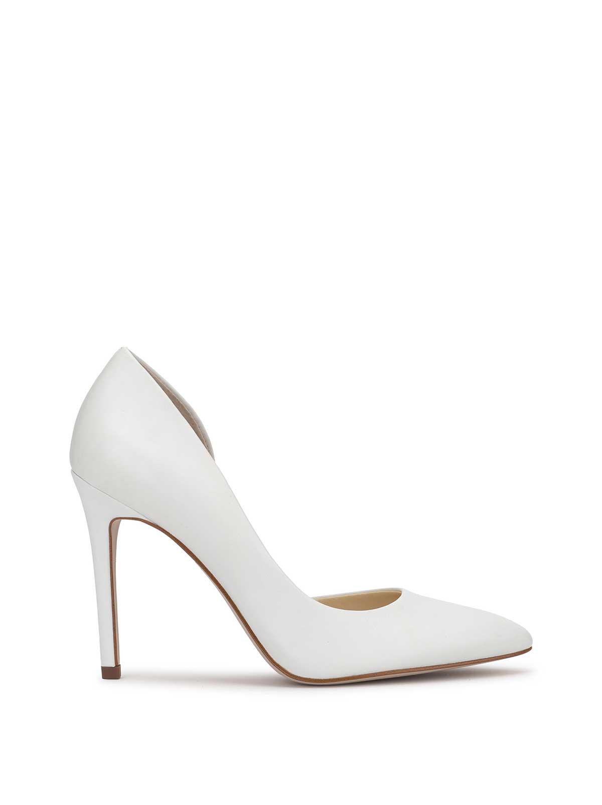 Jessica Simpson Women Prizma D'Orsay Pump in Bright White