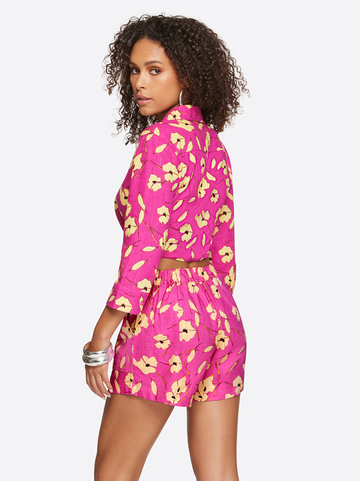 Jessica Simpson Women Wisteria Tie Front Top in Withering Petals