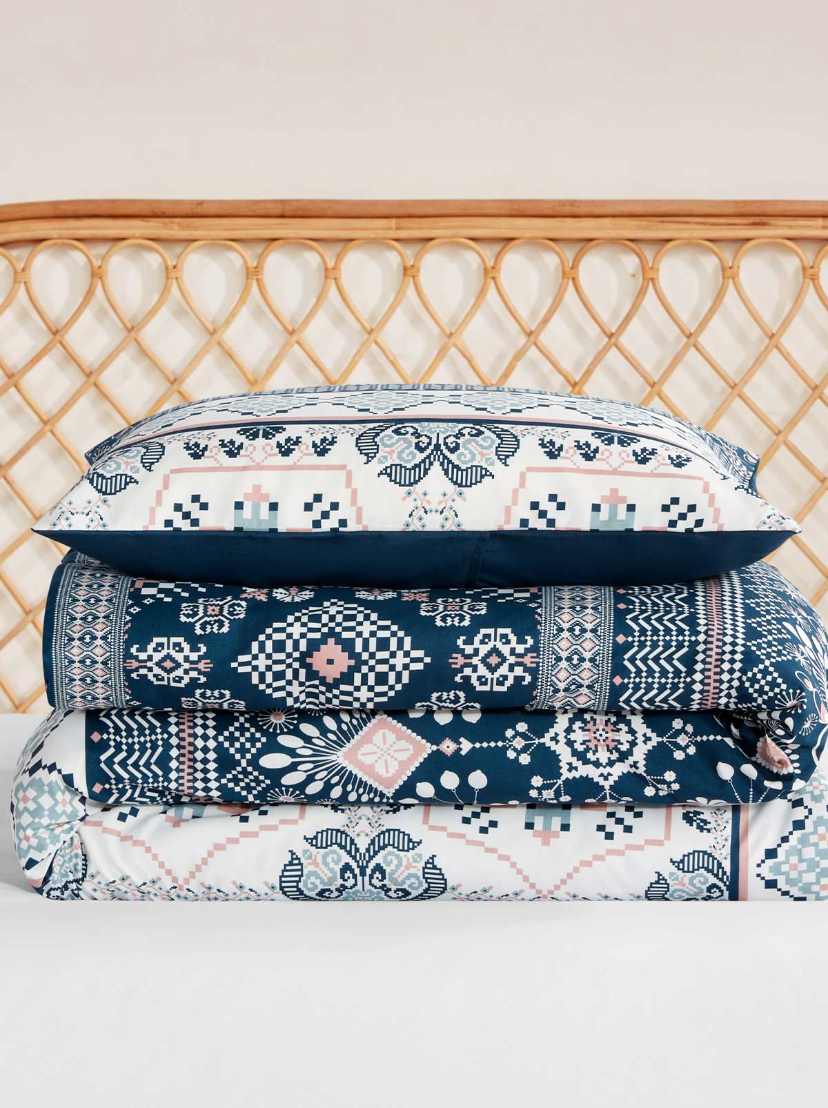 Jessica Simpson Home Boho Print Duvet Cover  Set