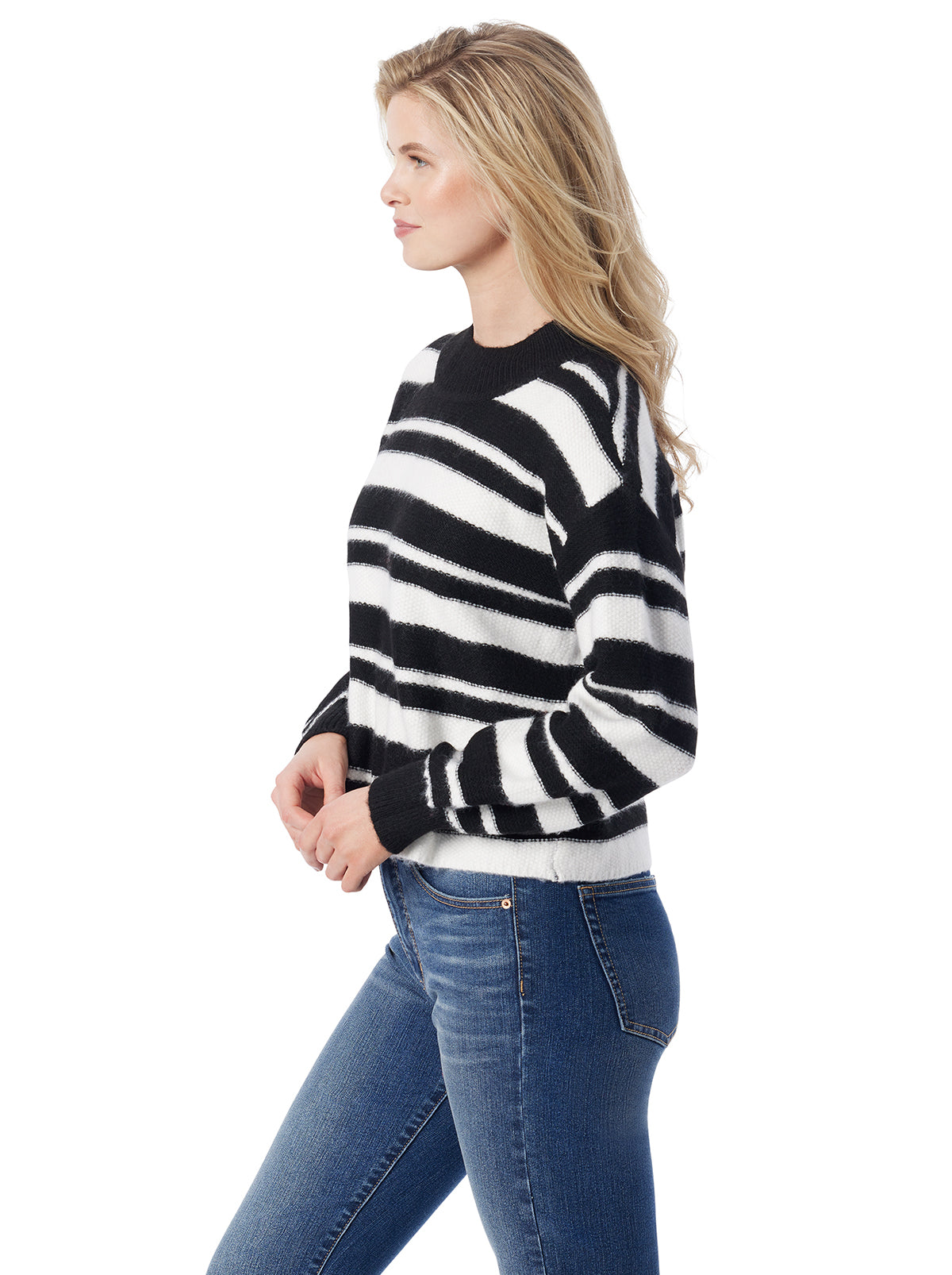 Jessica Simpson Women Portia Sweater in Anthracite Combo