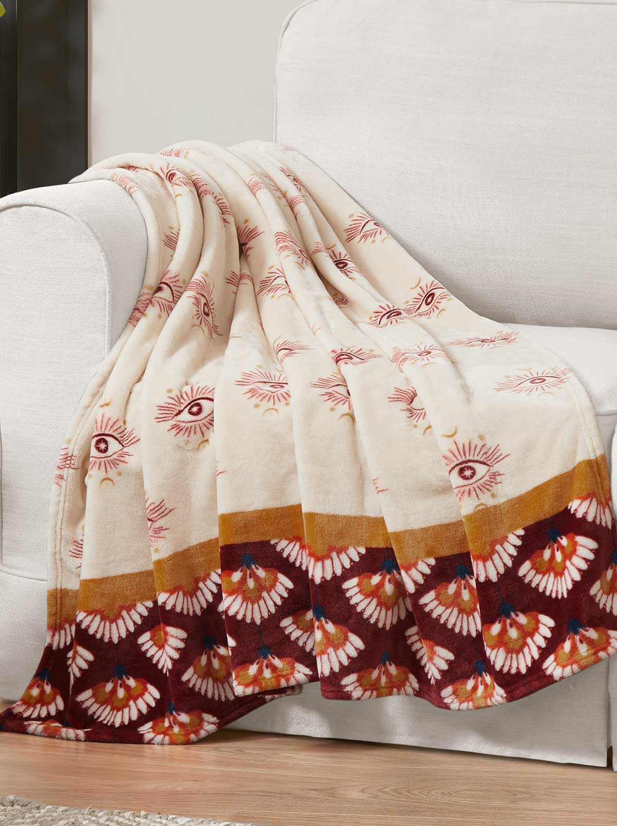 Jessica Simpson Home Celeste Plush Throw in Burgandy Red