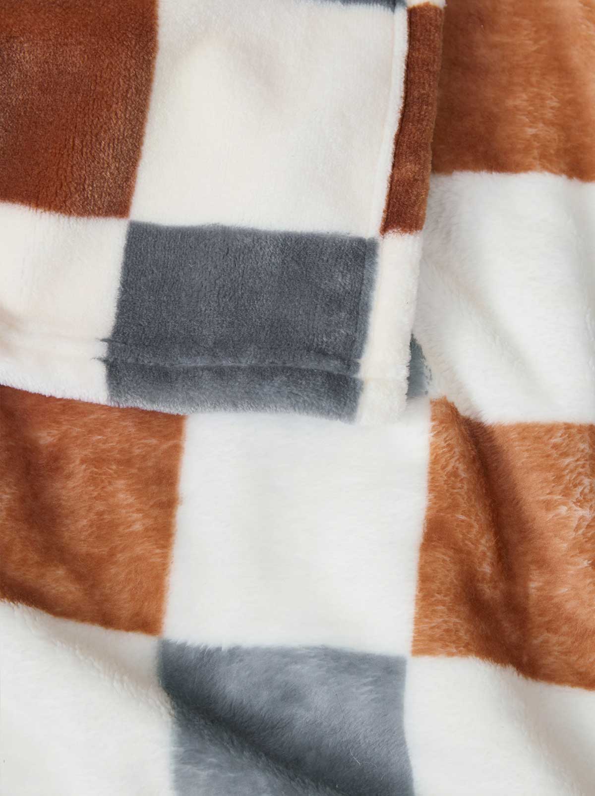 Jessica Simpson Home Emery Checkerbaord Plush Throw in Rust & Grey
