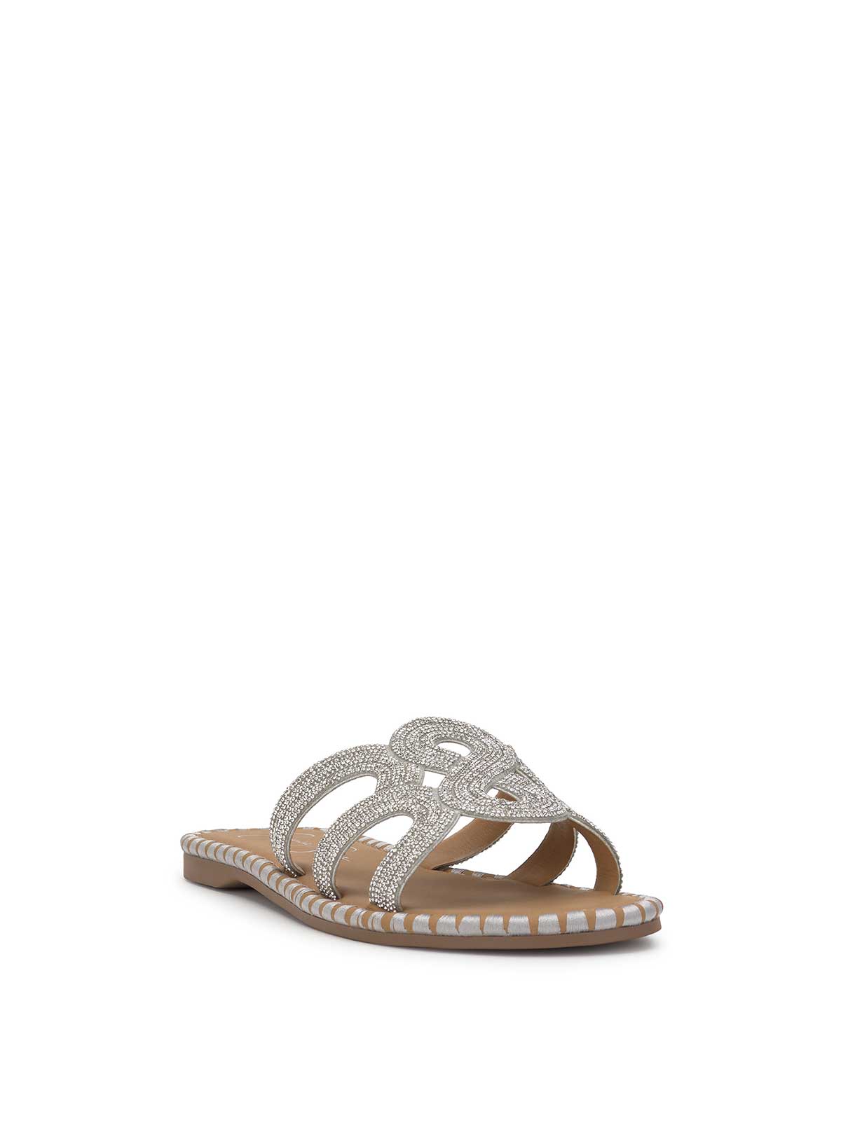 Jessica Simpson Women Bria Flat Sandal in Silver
