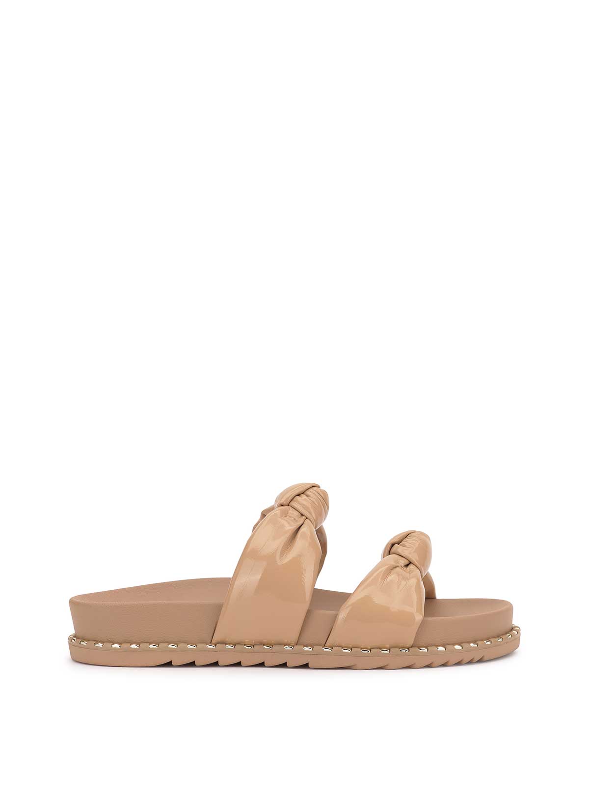 Jessica Simpson Women Caralyna Flat Sandal in Praline