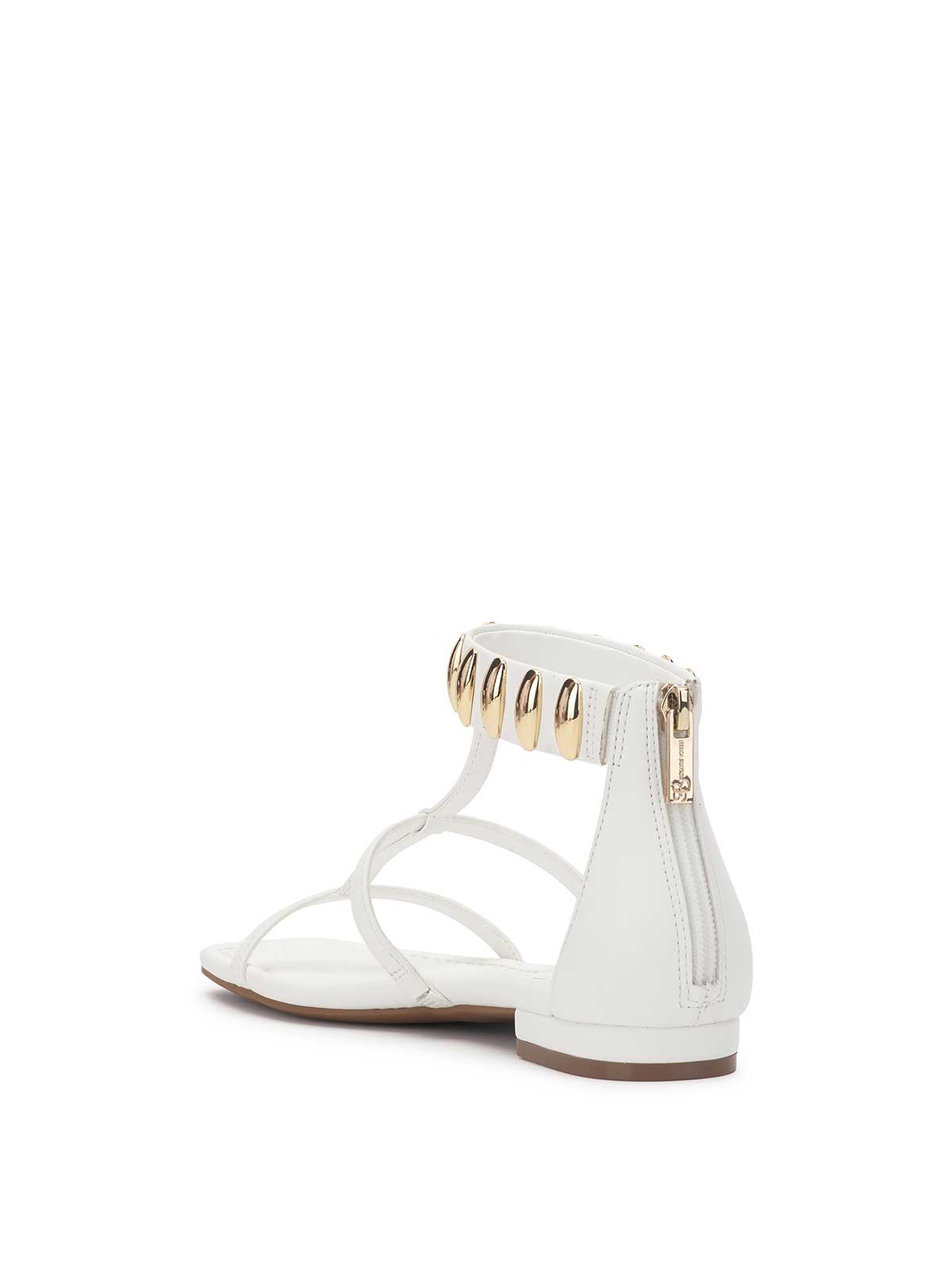 Jessica Simpson Women Elusta Flat Sandal in Bright White