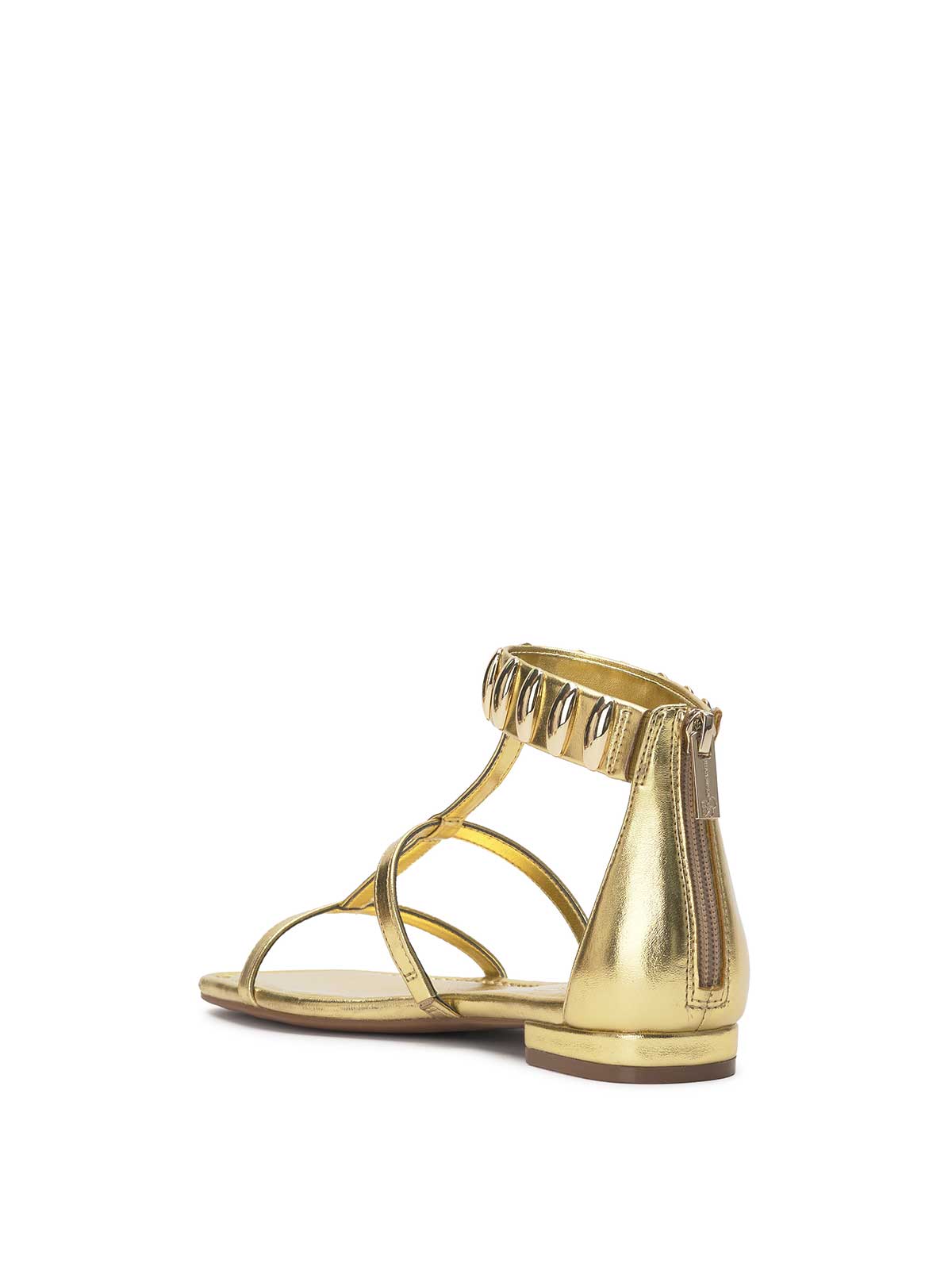 Jessica Simpson Women Elusta Flat Sandal in Gold