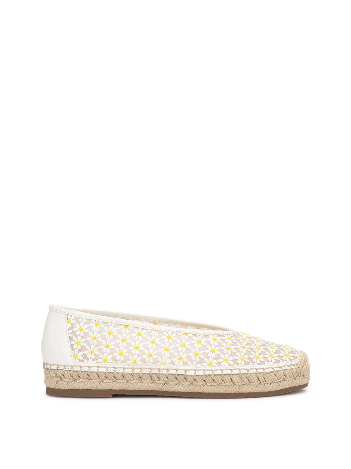 Jessica Simpson Women Lucciea Flat in White Floral