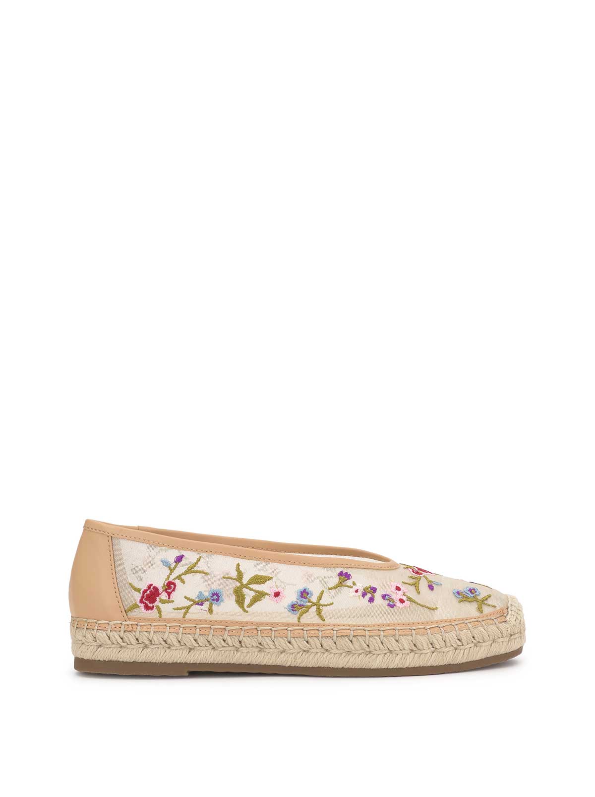 Jessica Simpson Women Lucciea Flat in Praline Floral