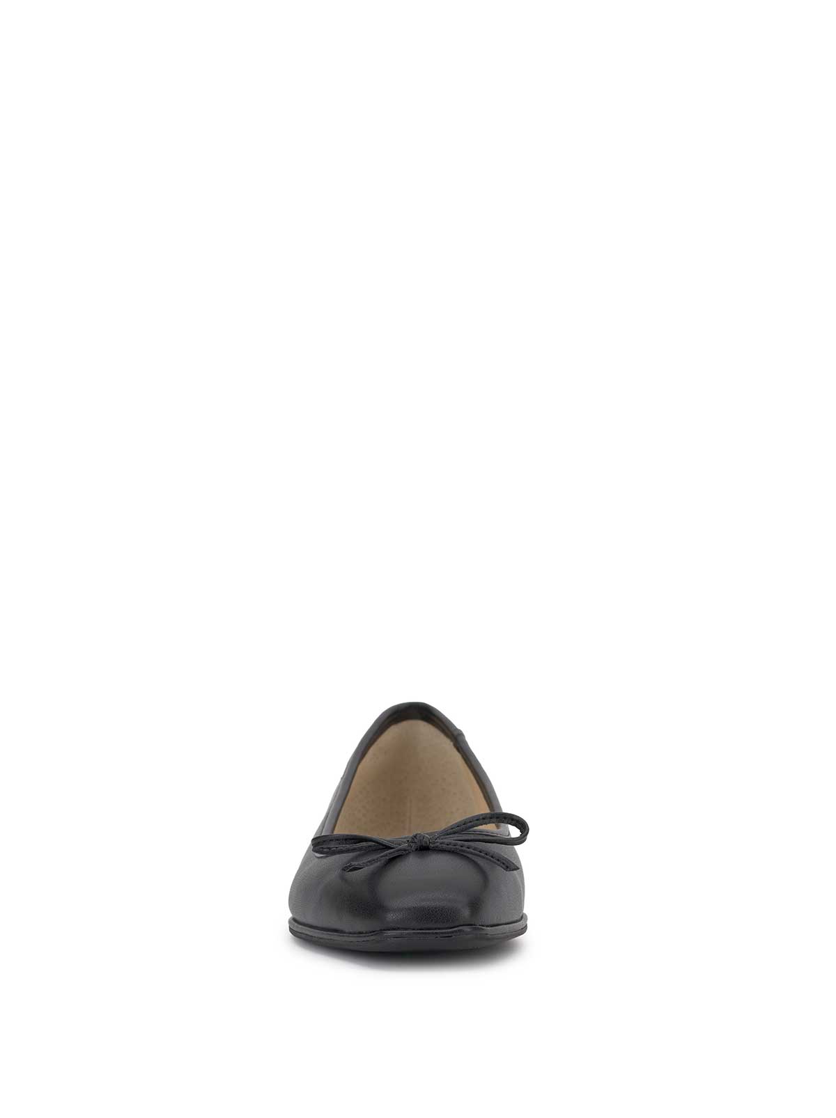 Jessica Simpson Women Vayrina Ballet Flat in Black