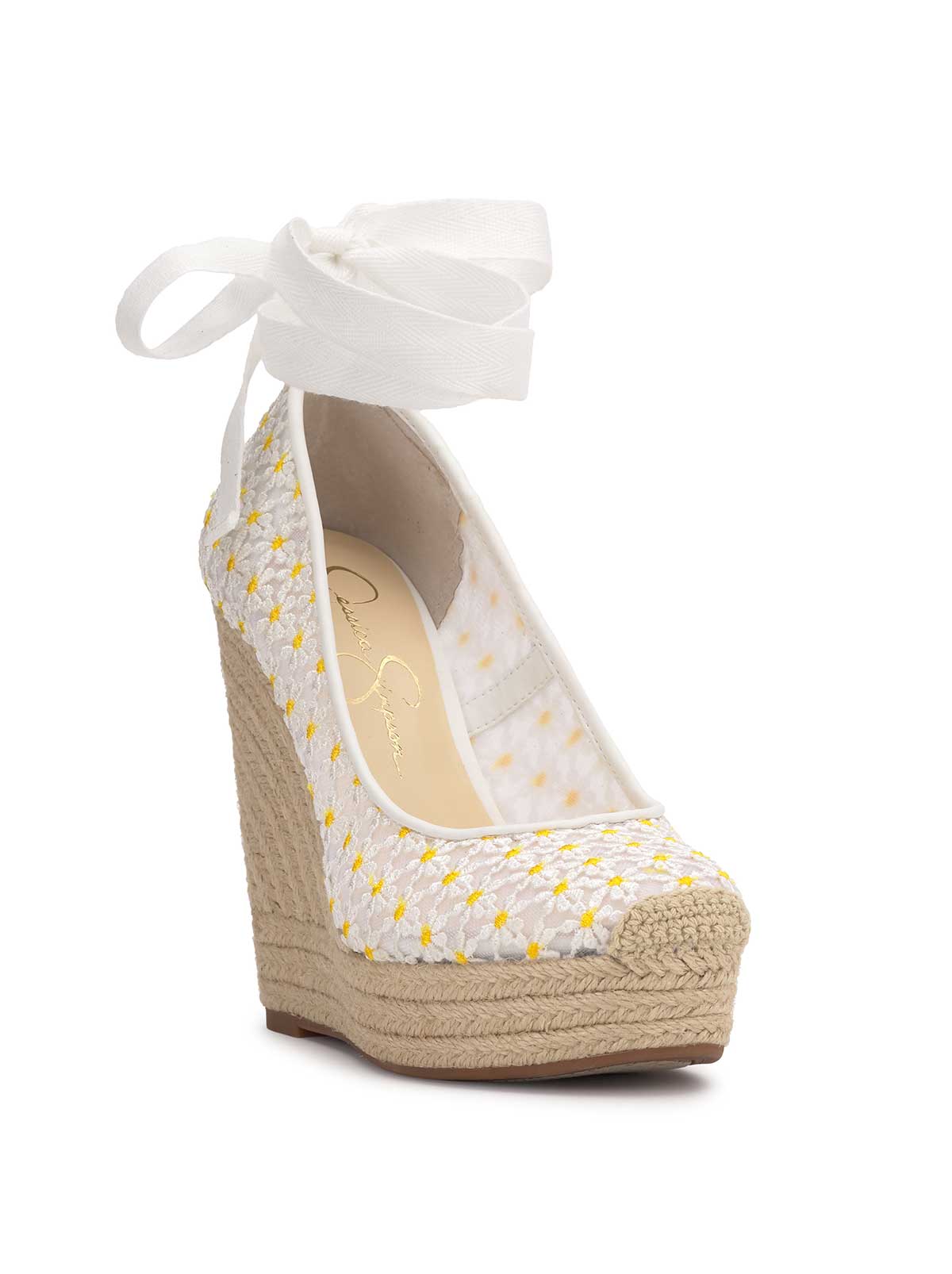 Jessica Simpson Women Zexie Platform Wedge in White Floral