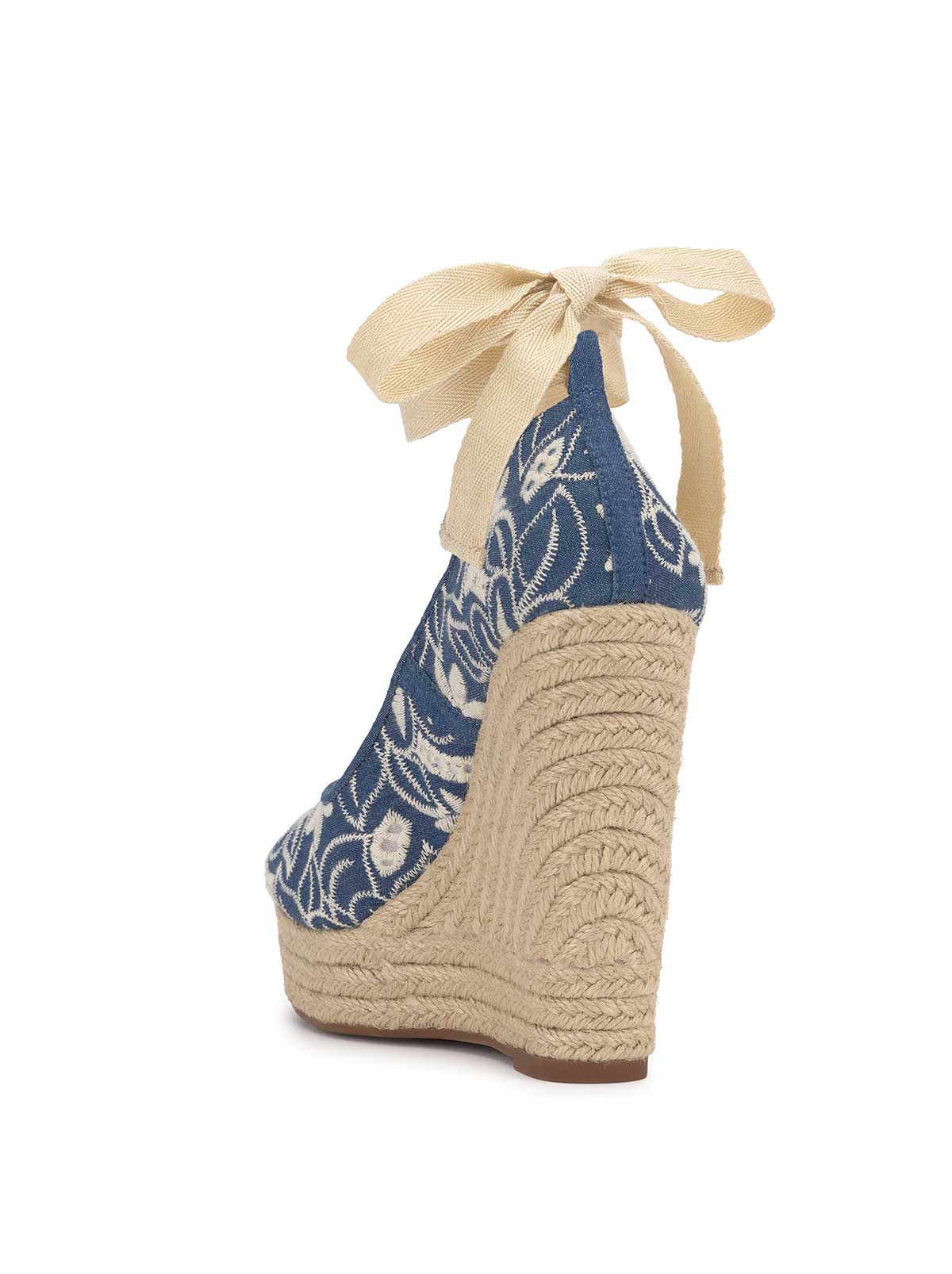 Jessica Simpson Women Zexie Platform Wedge in Floral Denim