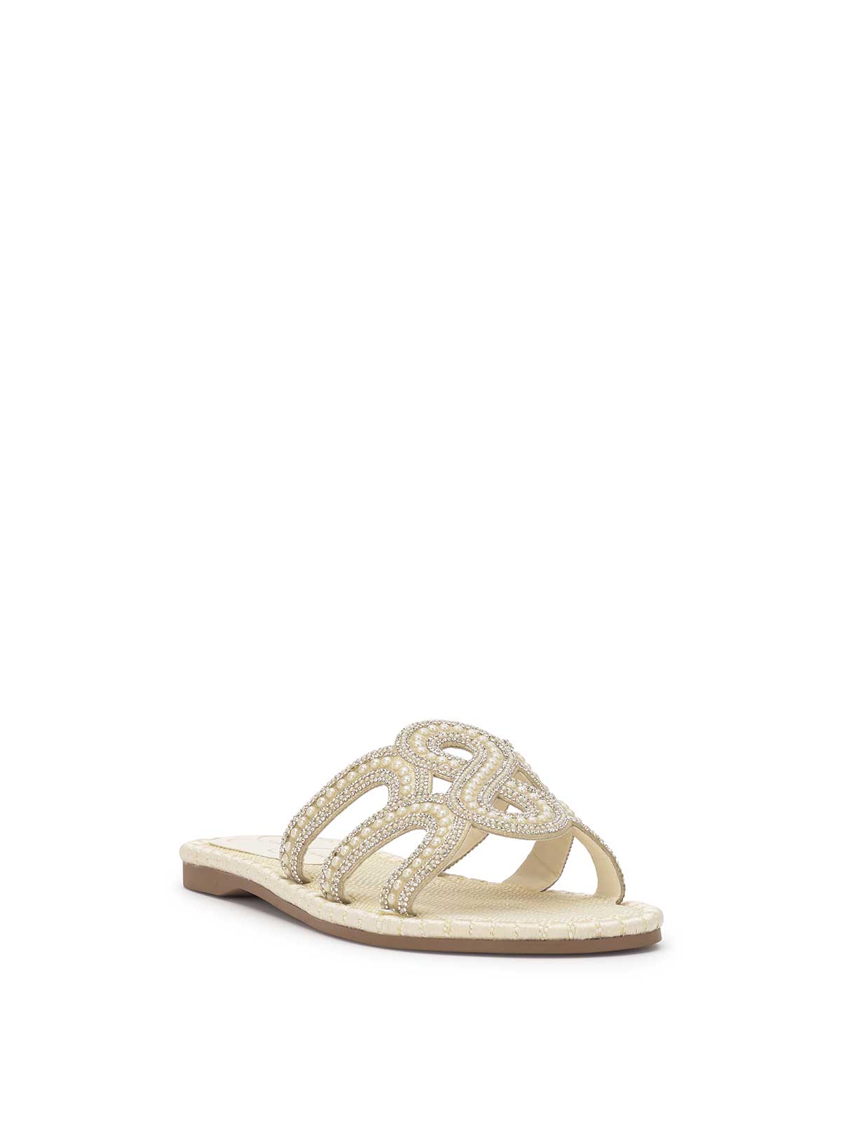 Jessica Simpson Women Bria Flat Sandal in Ivory