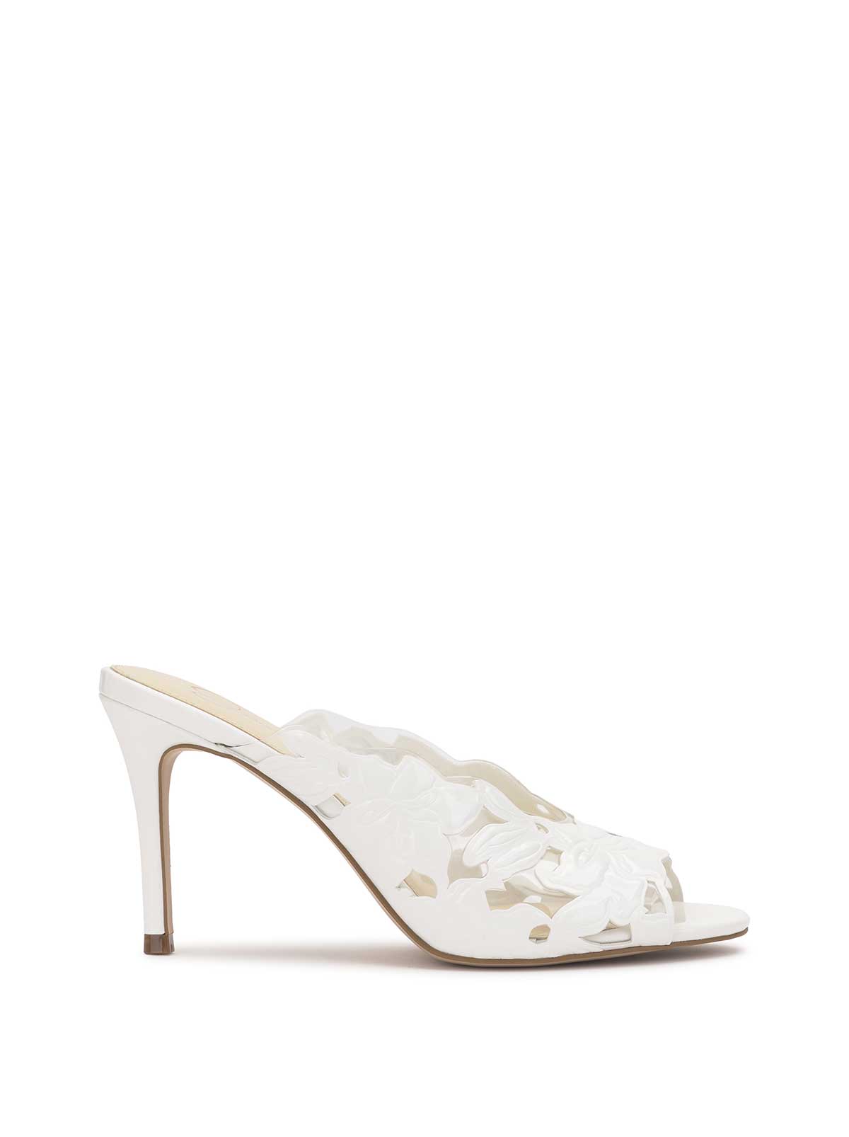Jessica Simpson Women Justera High Heel in White