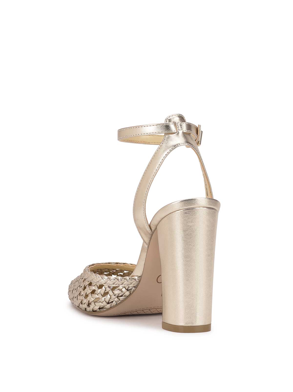 Jessica Simpson Women Nariro High Heel in Champagne